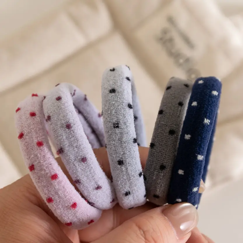 Adorro - Polka Dot Seamless Hair Tie Set - Image 2