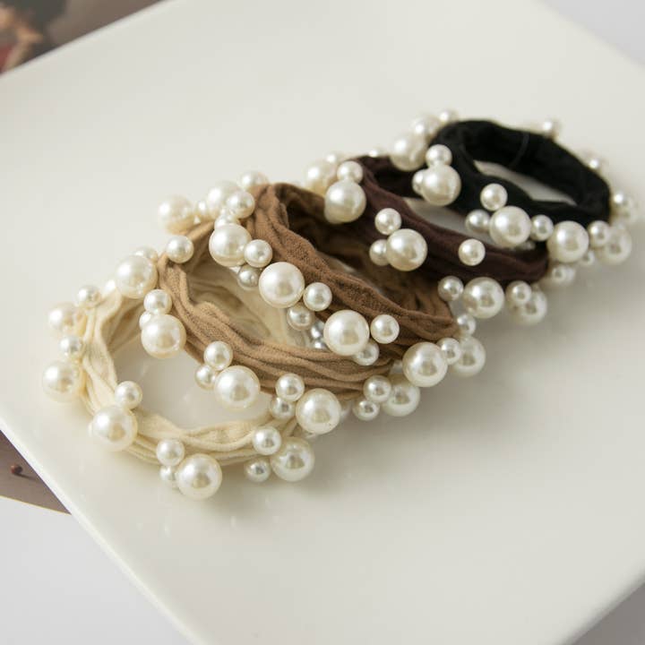 Adorro - Textured Seamless Pearl Hair Tie Set, Neutral