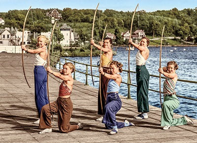 Avanti - Let 'Em Fly Women Archers Birthday Card