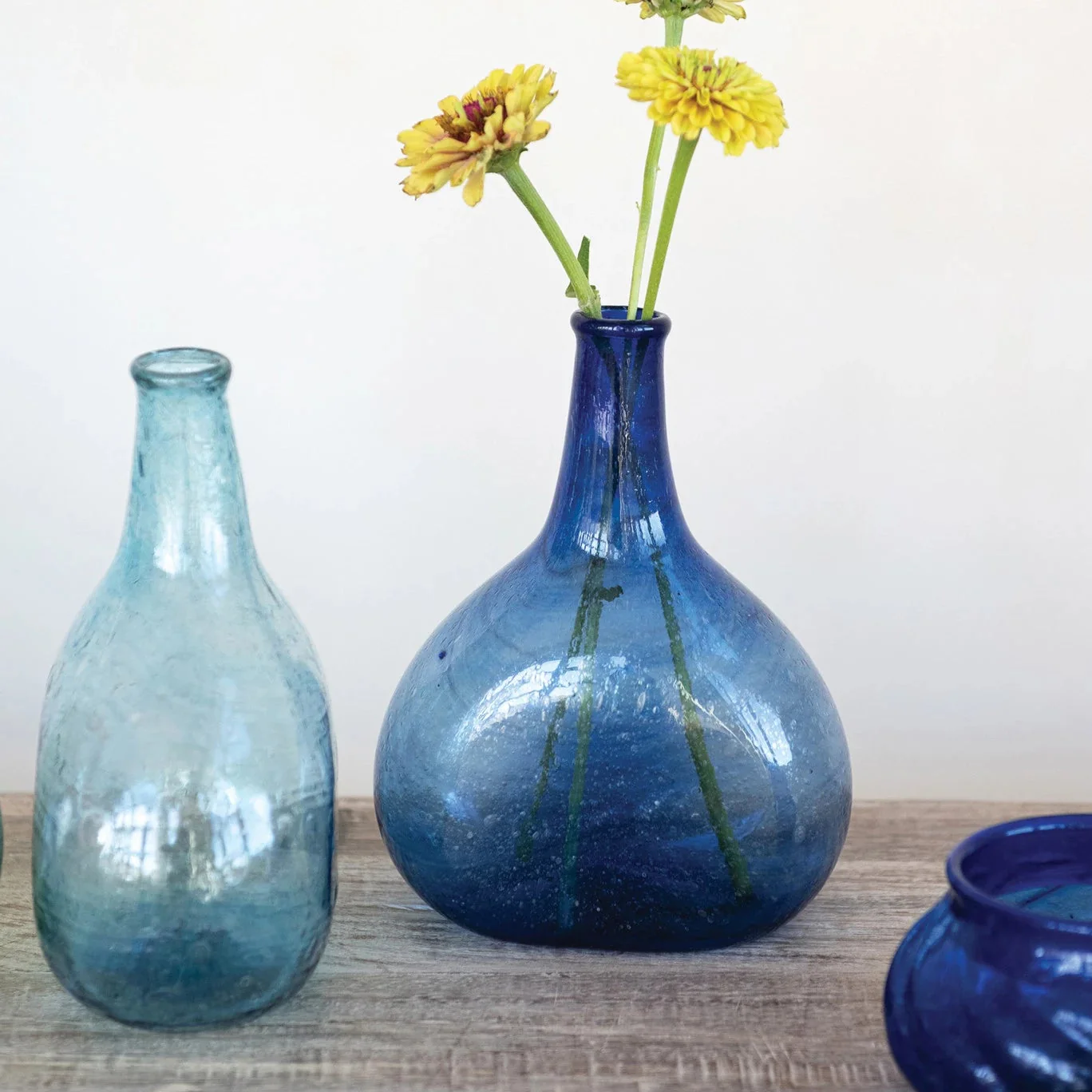 Creative Co-op - Hand-Blown Seeded Glass Vase - Image 2