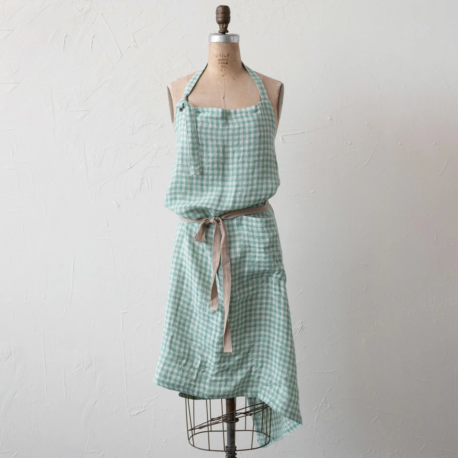 Creative Co-op - Linen & Cotton Apron, Aqua Gingham - Image 2
