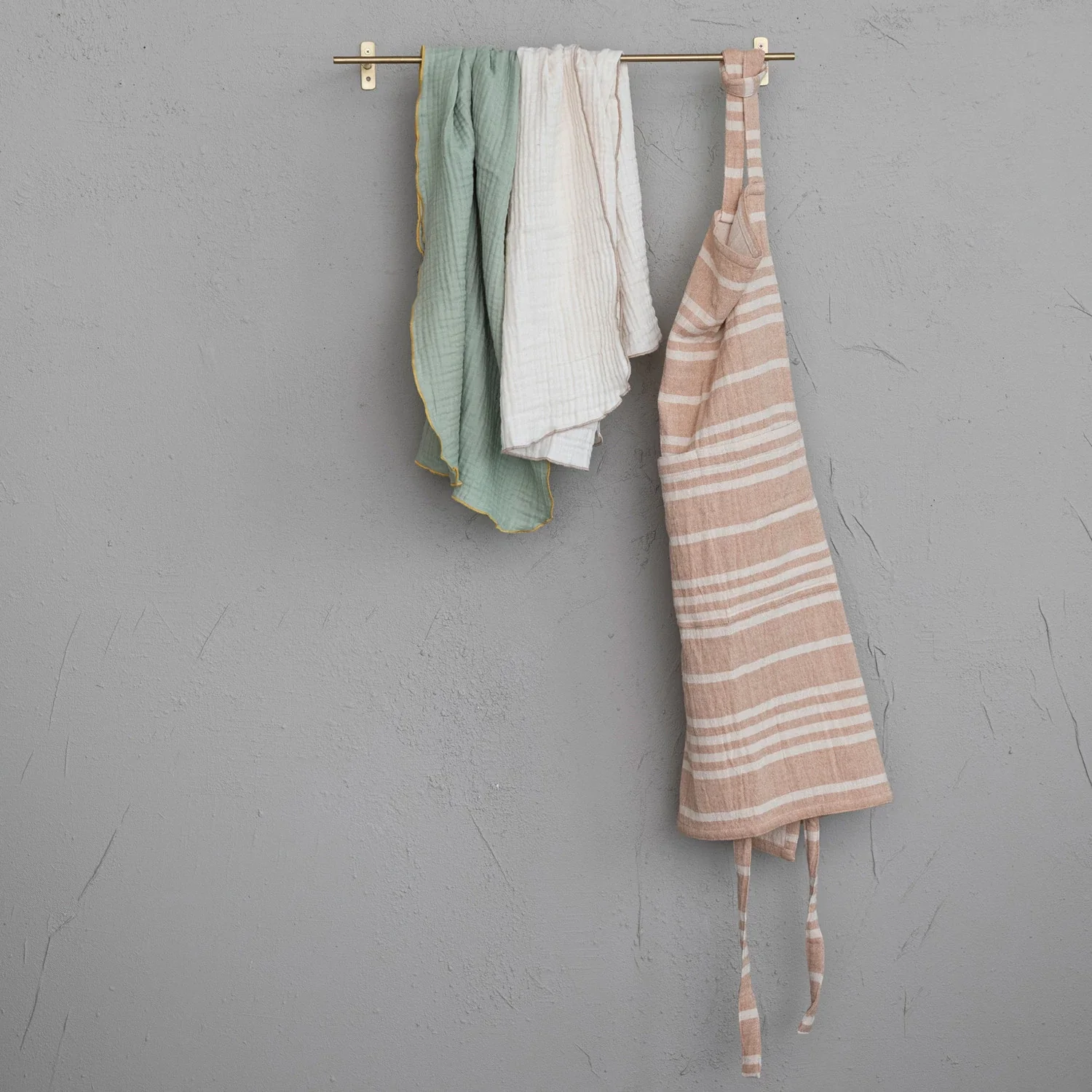 Creative Co-op - Matte Gold Metal Wall Rod - Image 2