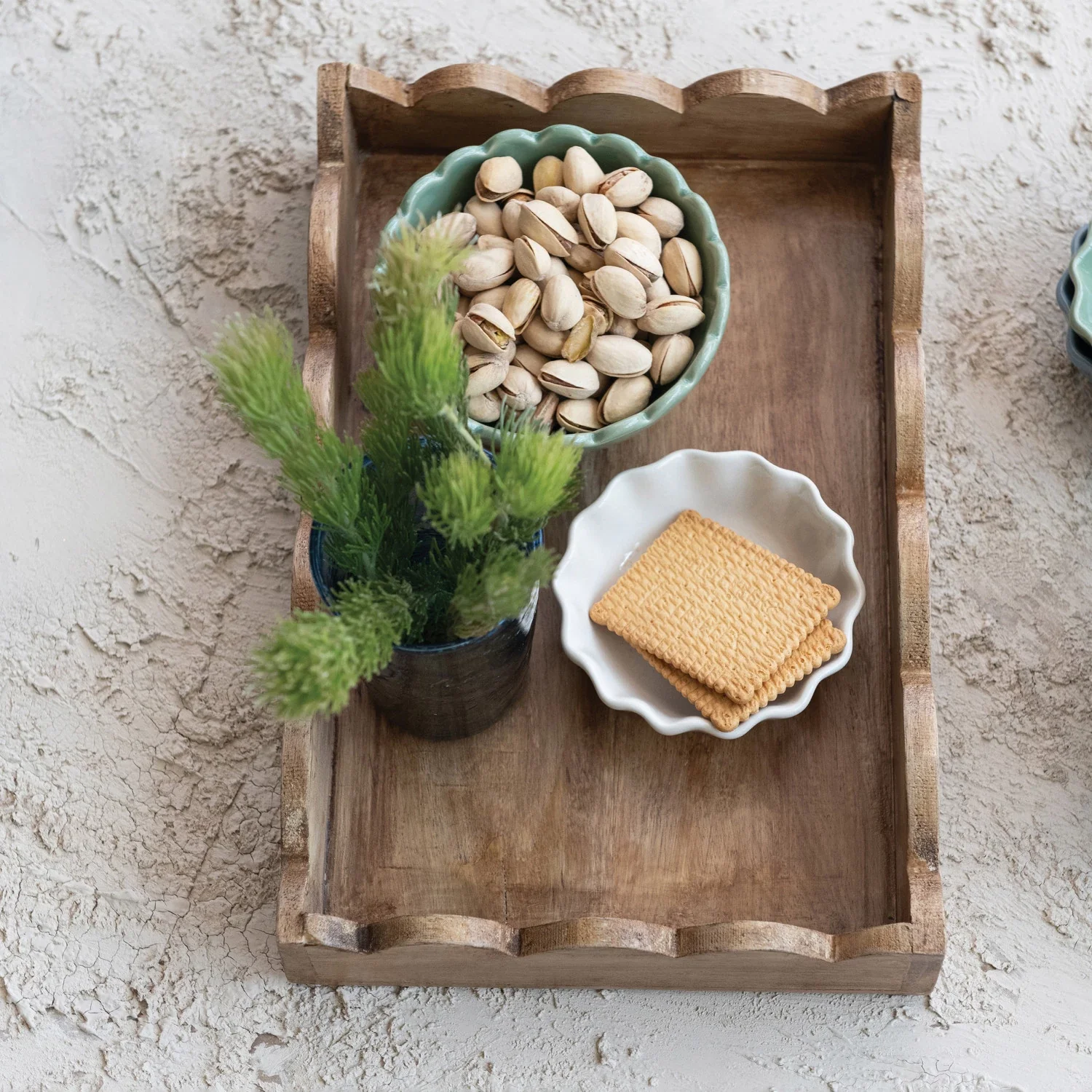 Creative Co-op - Scalloped Mango Wood Tray