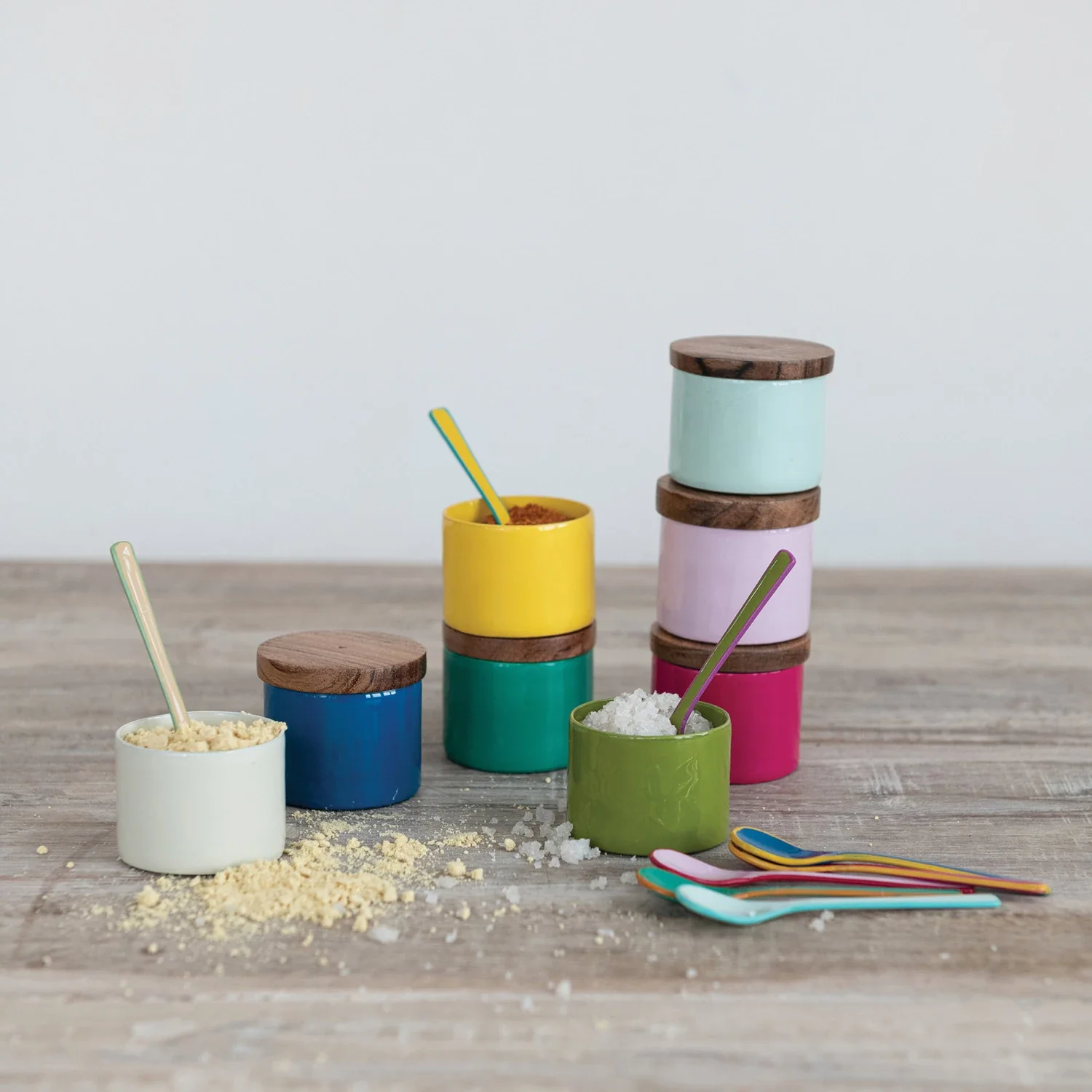 Creative Co-op - Stainless Steel Mini Pinch Pot with Acacia Wood Lid