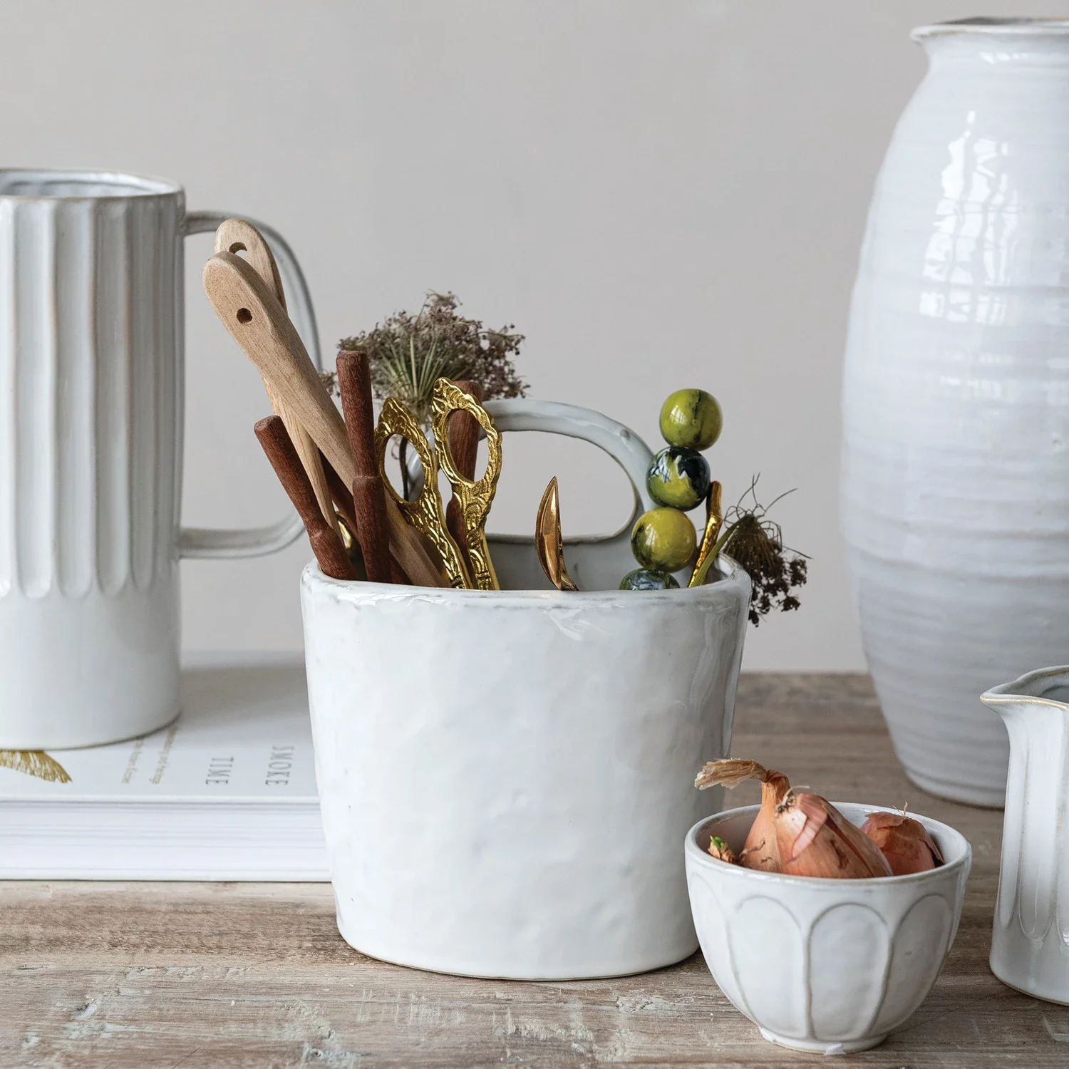 Creative Co-op - Stoneware Crock with Handle