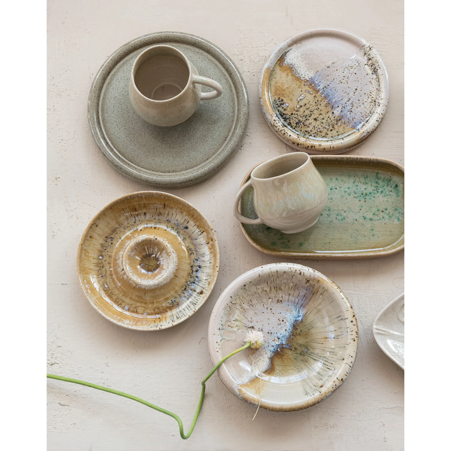 Creative Co-op - Stoneware Low Bowl with Wide Rim - Image 4