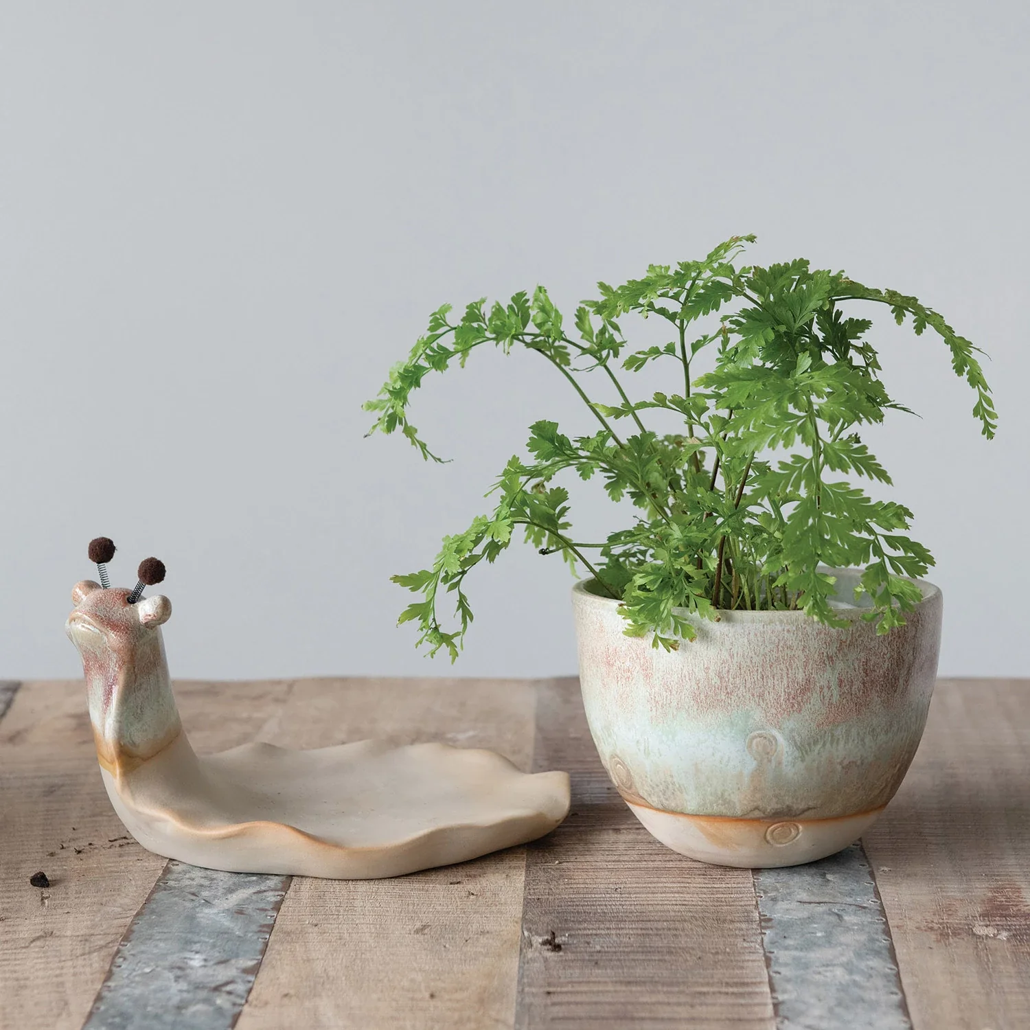 Creative Co-op - Stoneware Planter with Snail Saucer - Image 3