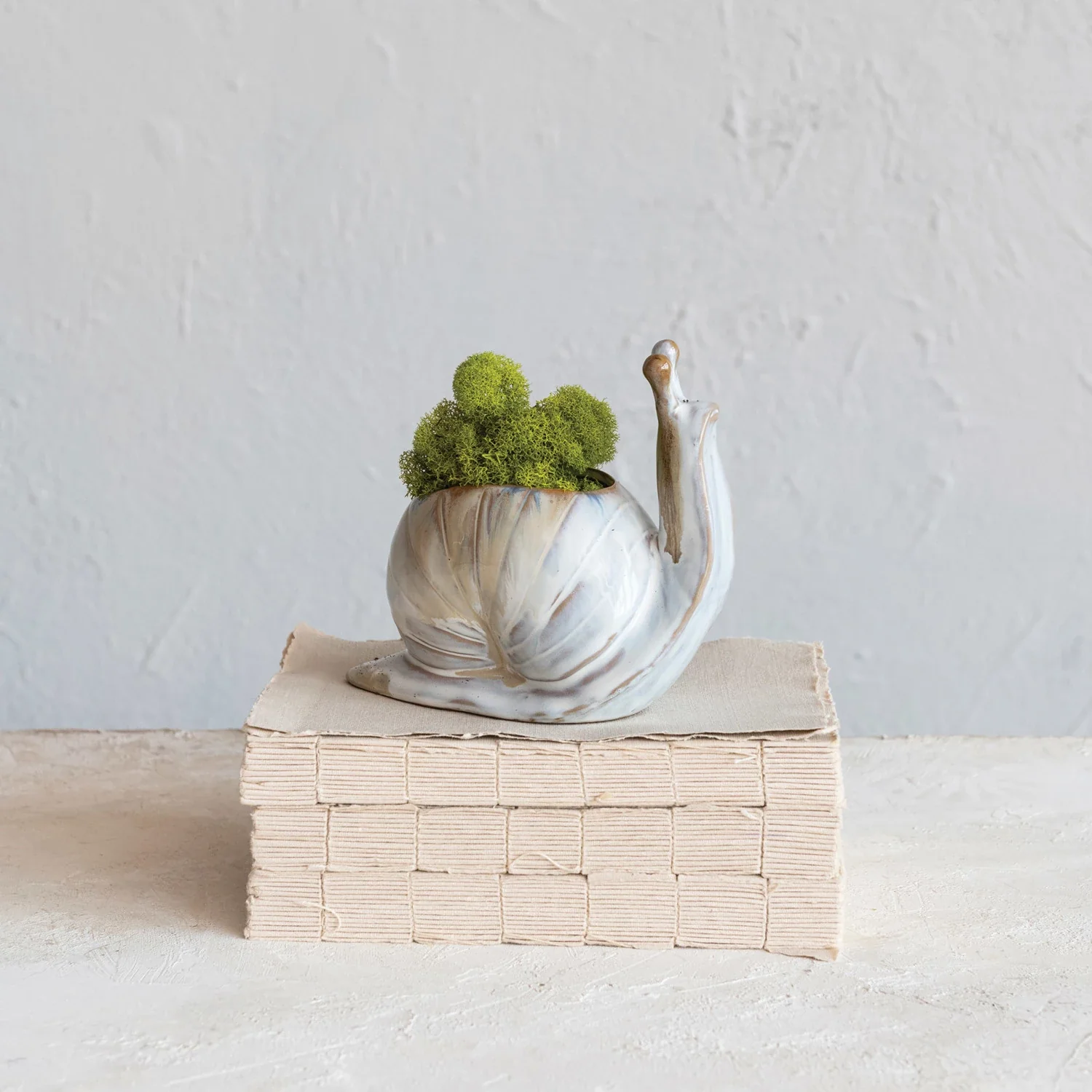 Creative Co-op - Stoneware Snail Planter