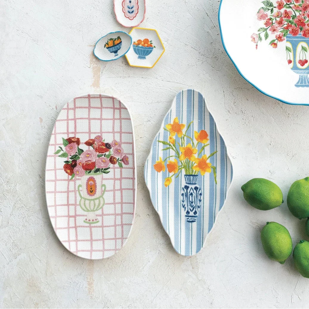 Creative Co-op - Textured Stoneware Floral Plate