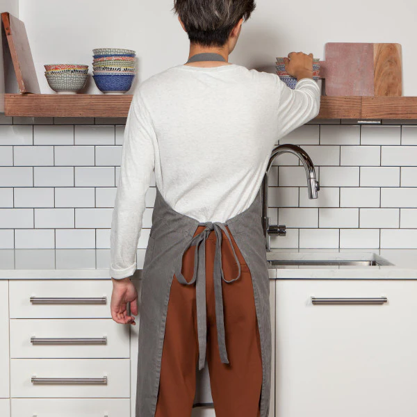 Danica - Heirloom Chef Apron, Shadow Gray - Image 5