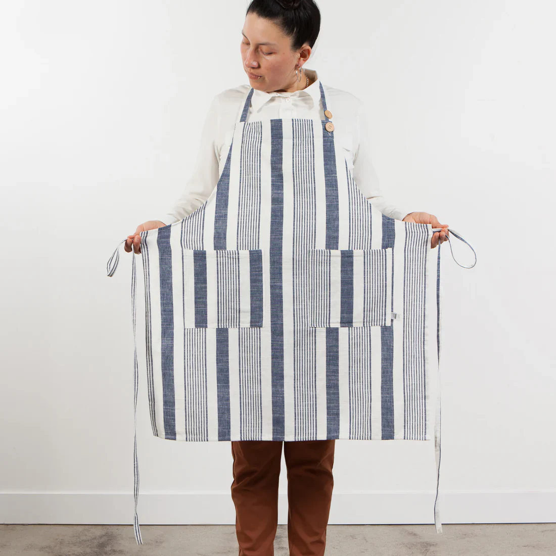 Danica - Marseille Apron - Image 3