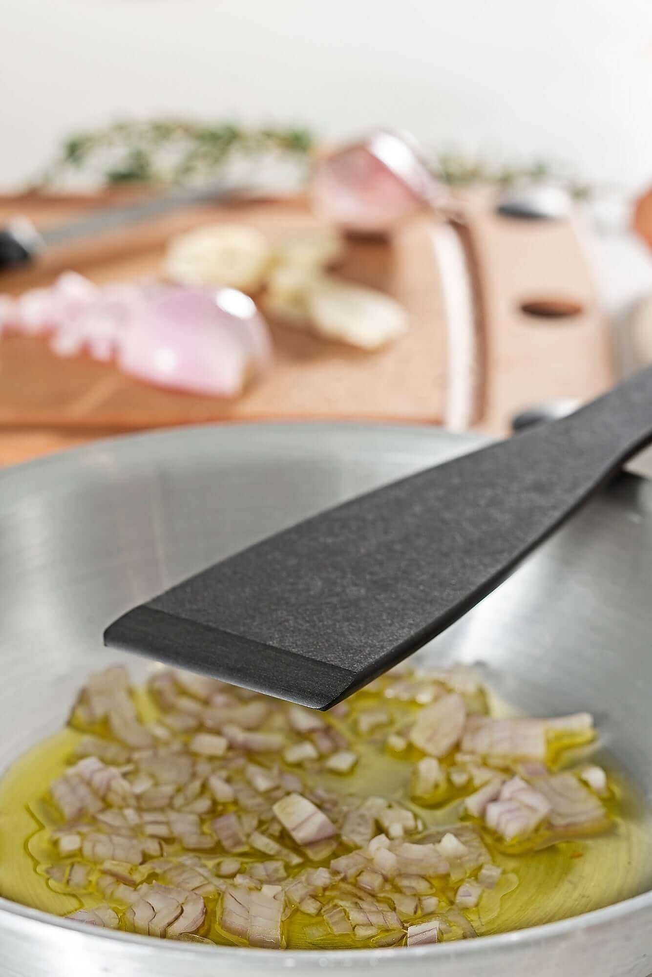 Epicurean - Slate Kitchen Utensil, Angled Turner - Image 3