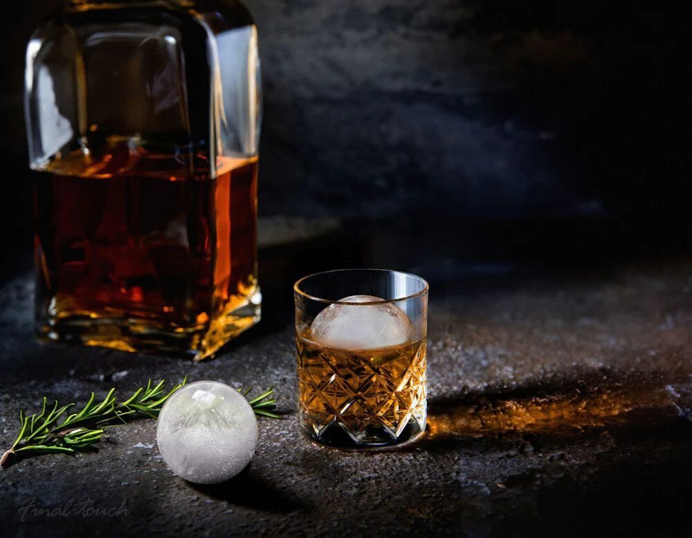 Final Touch - Yarai Shots Set with Ice Mold - Image 3