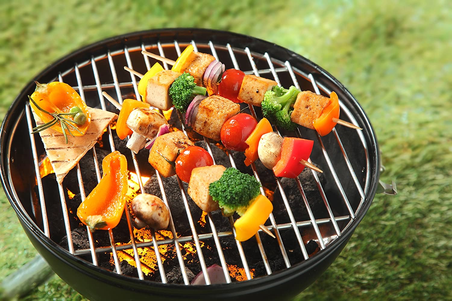 Harold - Bamboo Skewers, 8 Inch - Image 2