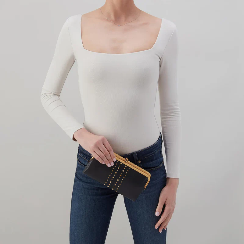 Hobo - Lauren Clutch Wallet - Image 4