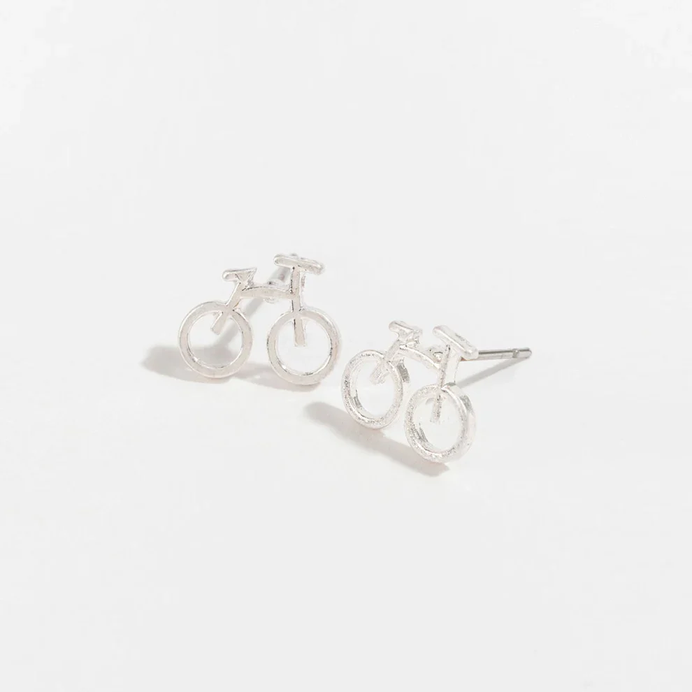 Howard's - Nickle Free Silver Stud Earrings - Image 16