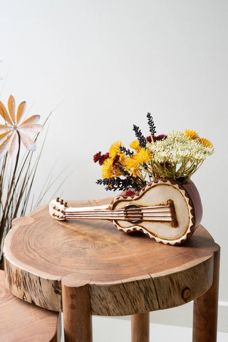 Kalalou - Guitar Planter