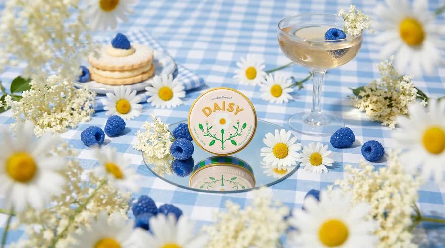 Kalastyle Soap Co. - Skandi Blooms Daisy Botanical Lip Balm - Image 2