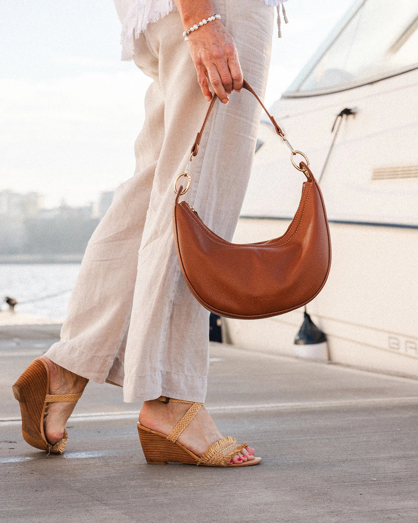 Louenhide - Corfu Shoulder Bag, Tan - Image 7