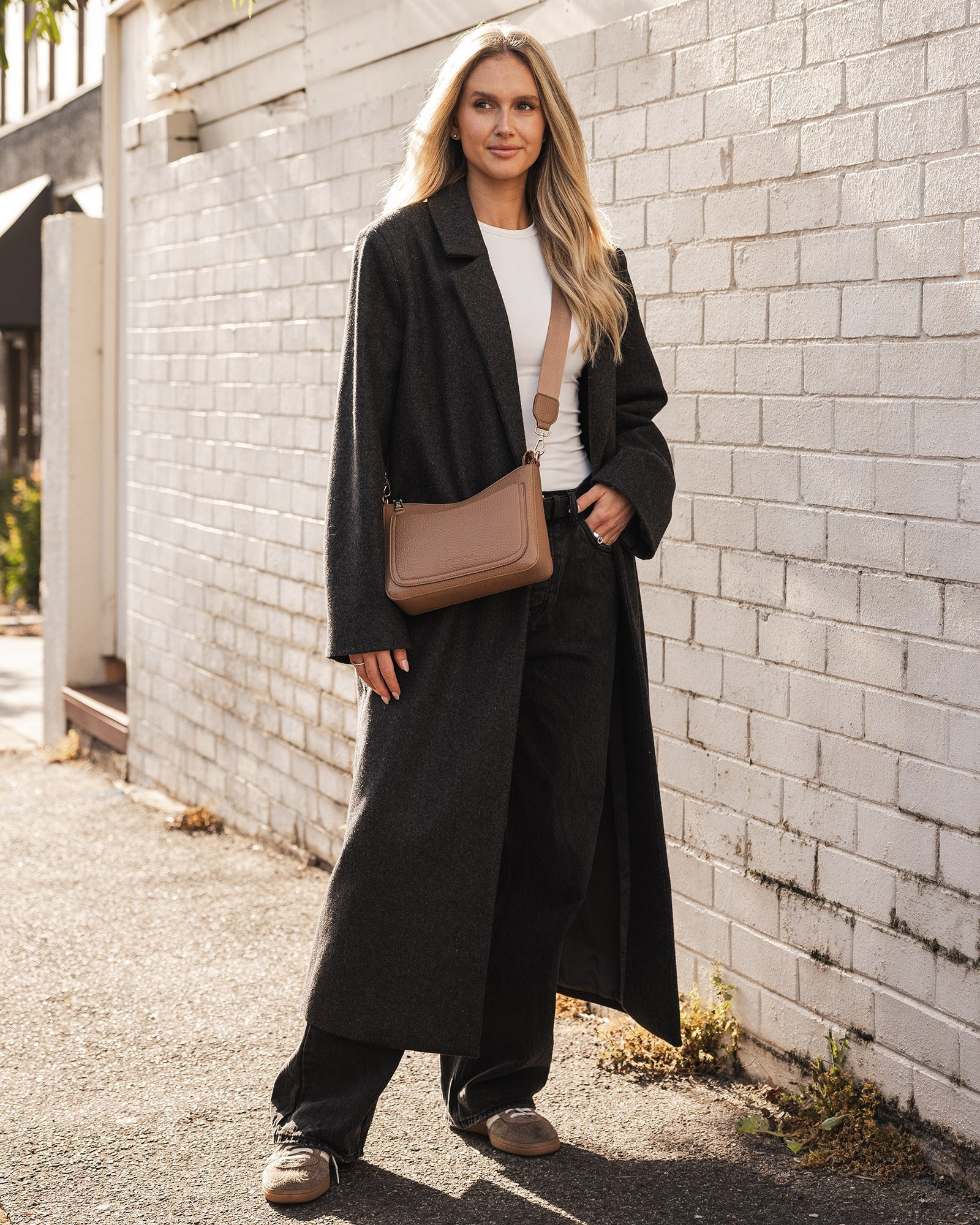 Louenhide - Linda Crossbody Bag, Caramel - Image 5