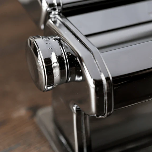 Marcato - Atlas Classic Pasta Machine - Image 2