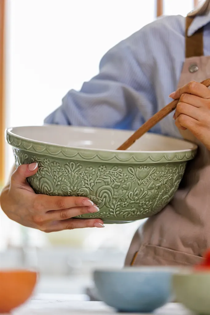 Mason Cash - Home to Roost Pistachio Mixing Bowl - Image 3