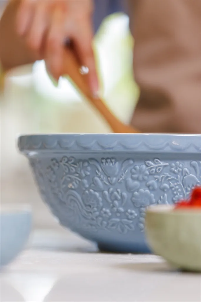 Mason Cash - Home to Roost Sky Blue Mixing Bowl - Image 3