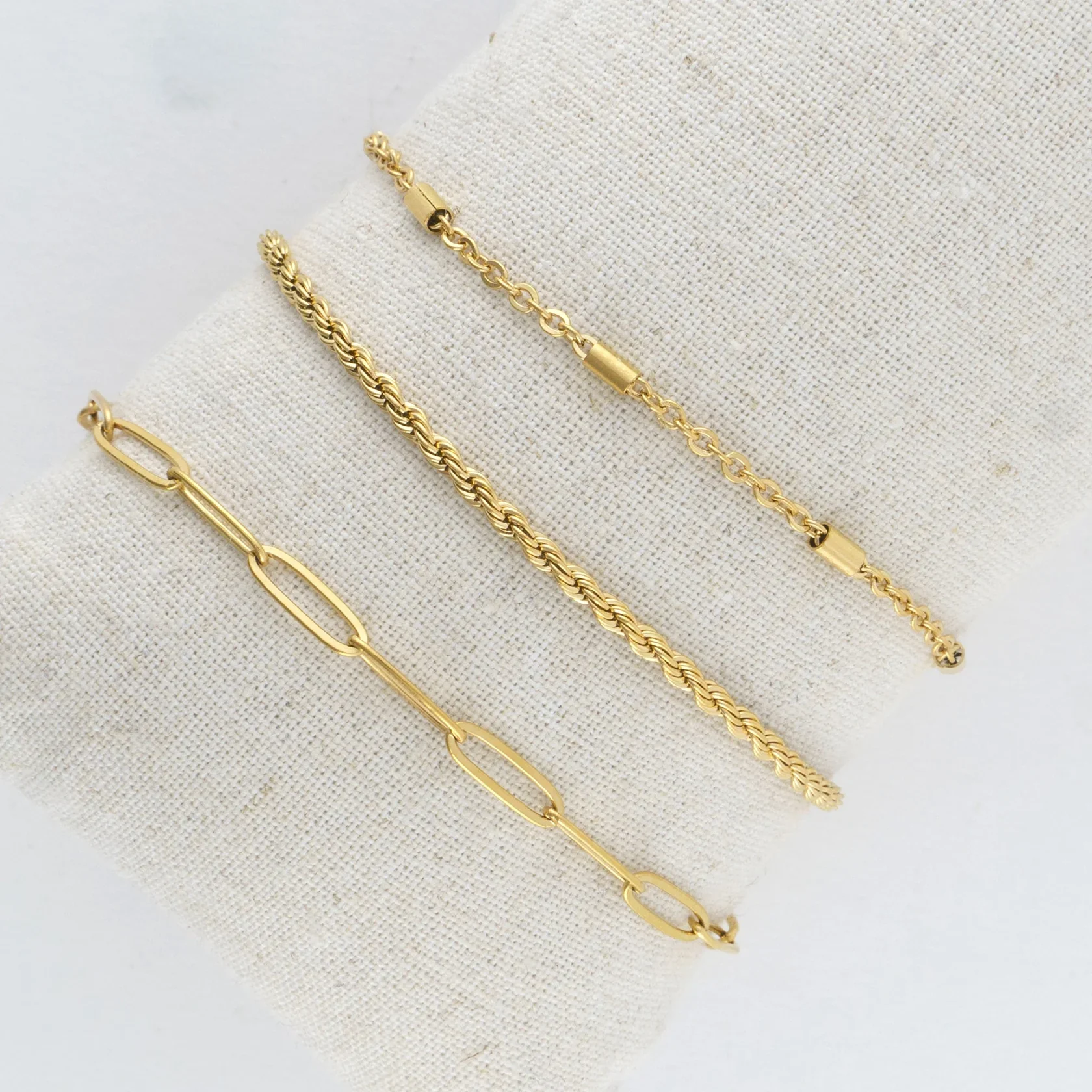 Narelle - Waterproof Twisted Chain Bracelet Set, Gold