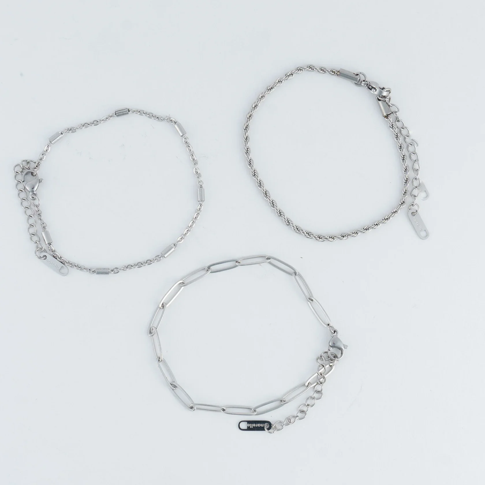 Narelle - Waterproof Twisted Chain Bracelet Set, Silver - Image 3