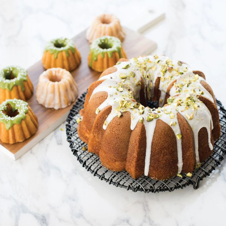NordicWare - Anniversary Bundt® Pan - Image 4