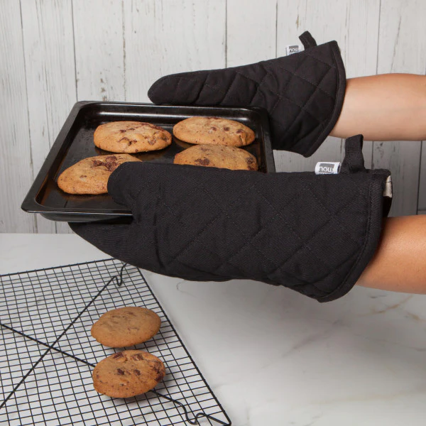 Danica - Superior Oven Mitt, Black - Image 3