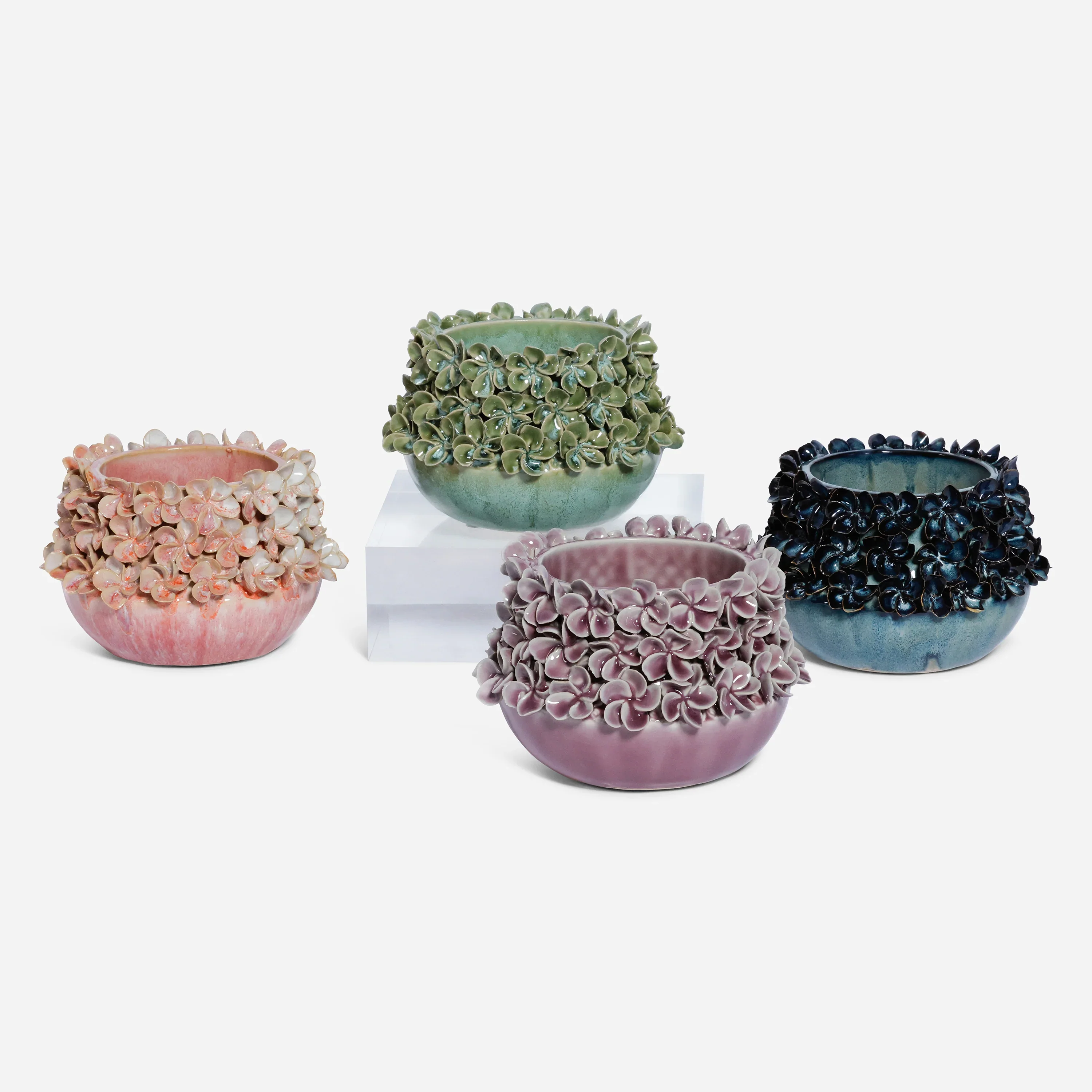One Hundred 80 Degrees - Flower Rim Vase