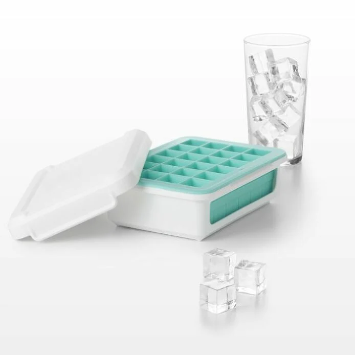 OXO - Covered Silicone Ice Cube Tray, Cocktail Cubes - Image 5