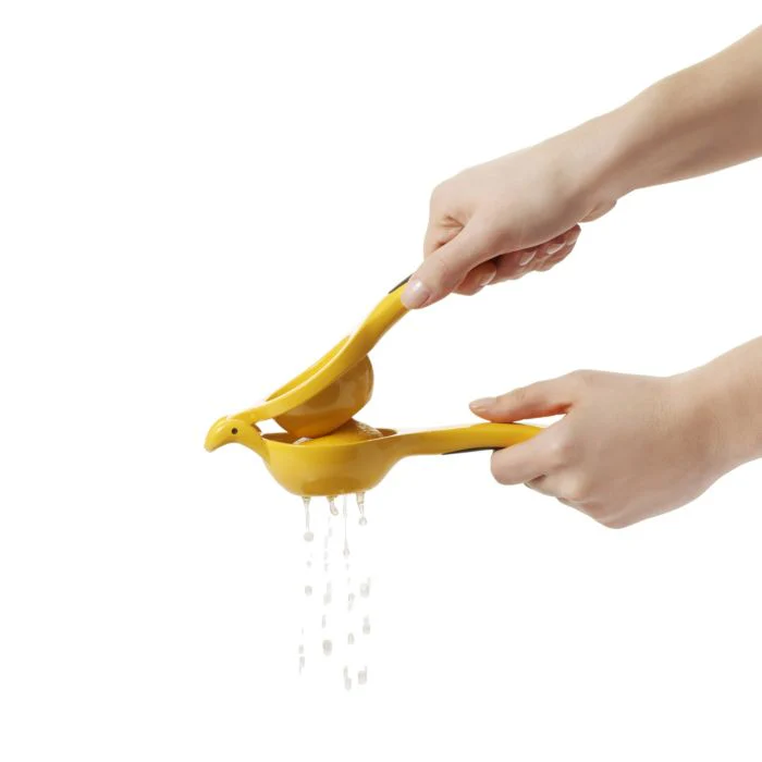 OXO - Good Grips Citrus Squeezer - Image 5