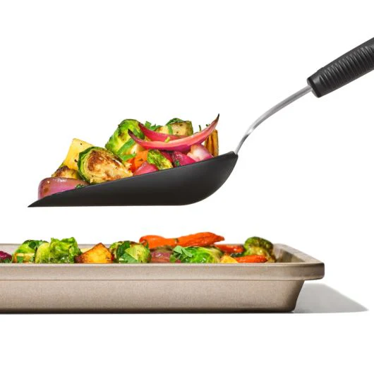 OXO - Good Grips Sheet Pan Scoop - Image 4