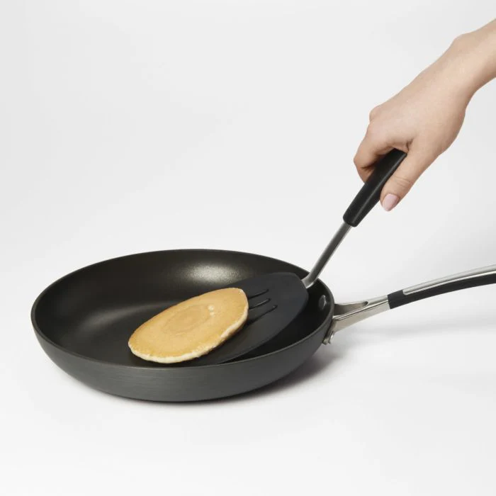 OXO - Good Grips Silicone Flexible Pancake Turner - Image 4