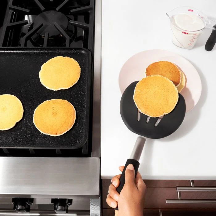 OXO - Good Grips Silicone Flexible Pancake Turner - Image 5