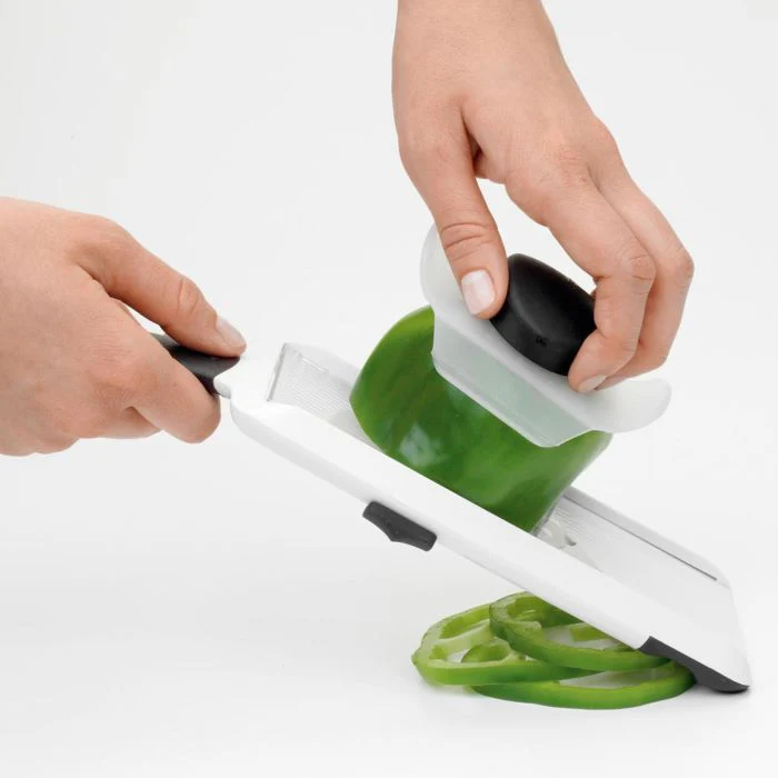 OXO - Hand-Held Mandoline Slicer - Image 3