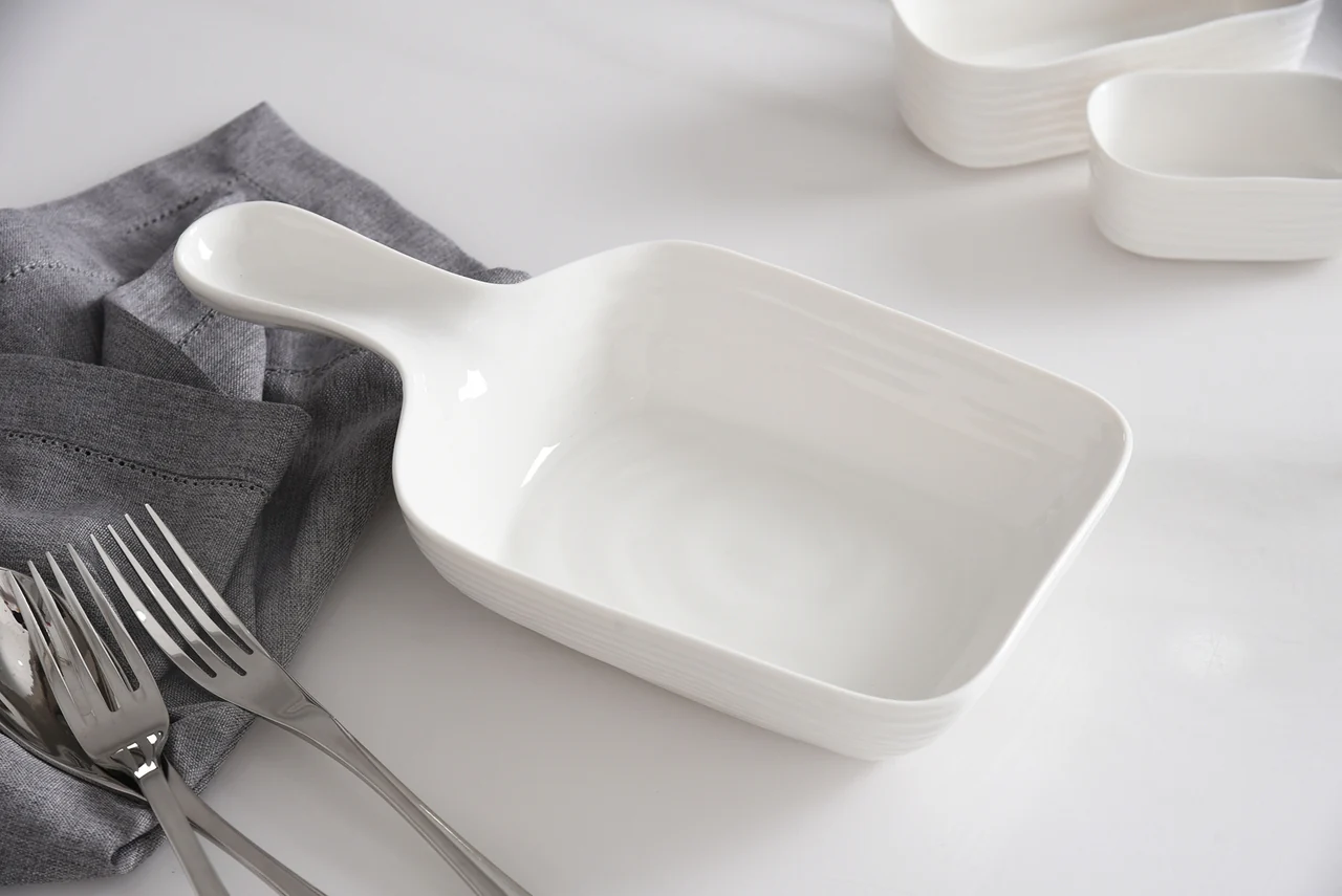 Pampa Bay - Le Blanc Serving Dish with Handle - Image 3