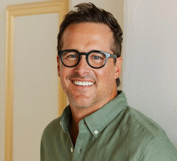 Peepers - Asher Blue Light Reading Glasses, Teal - Image 5