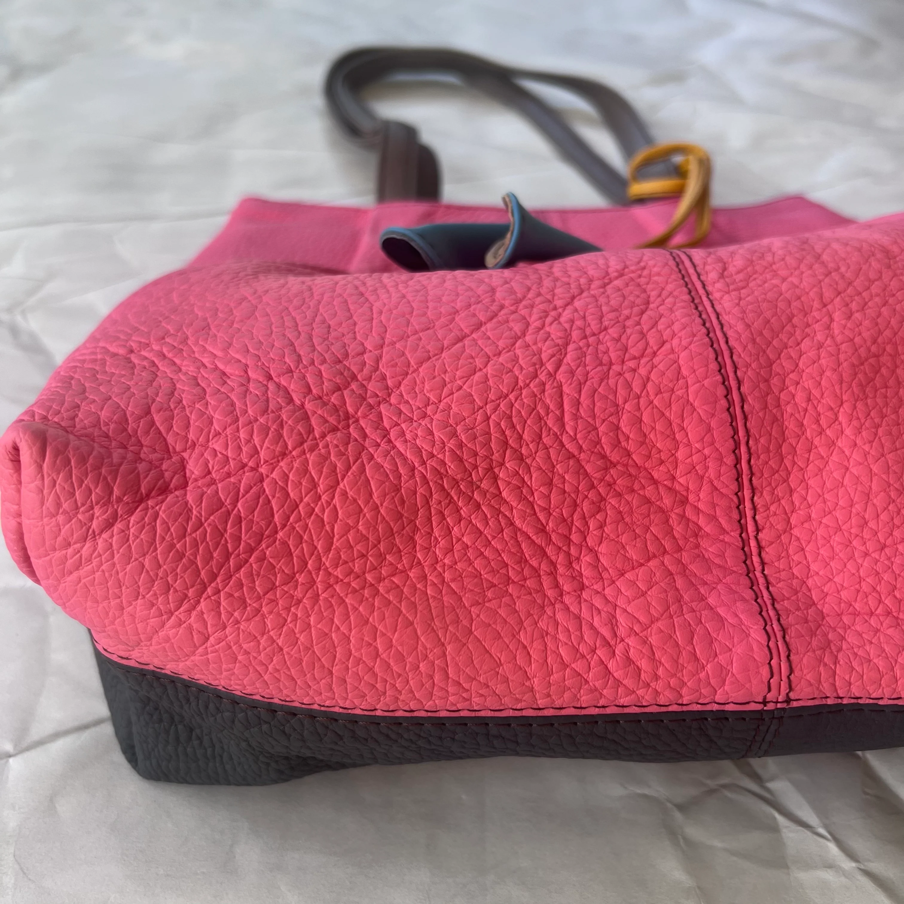 Soruka - Celine Tote, Flamingo - Image 3