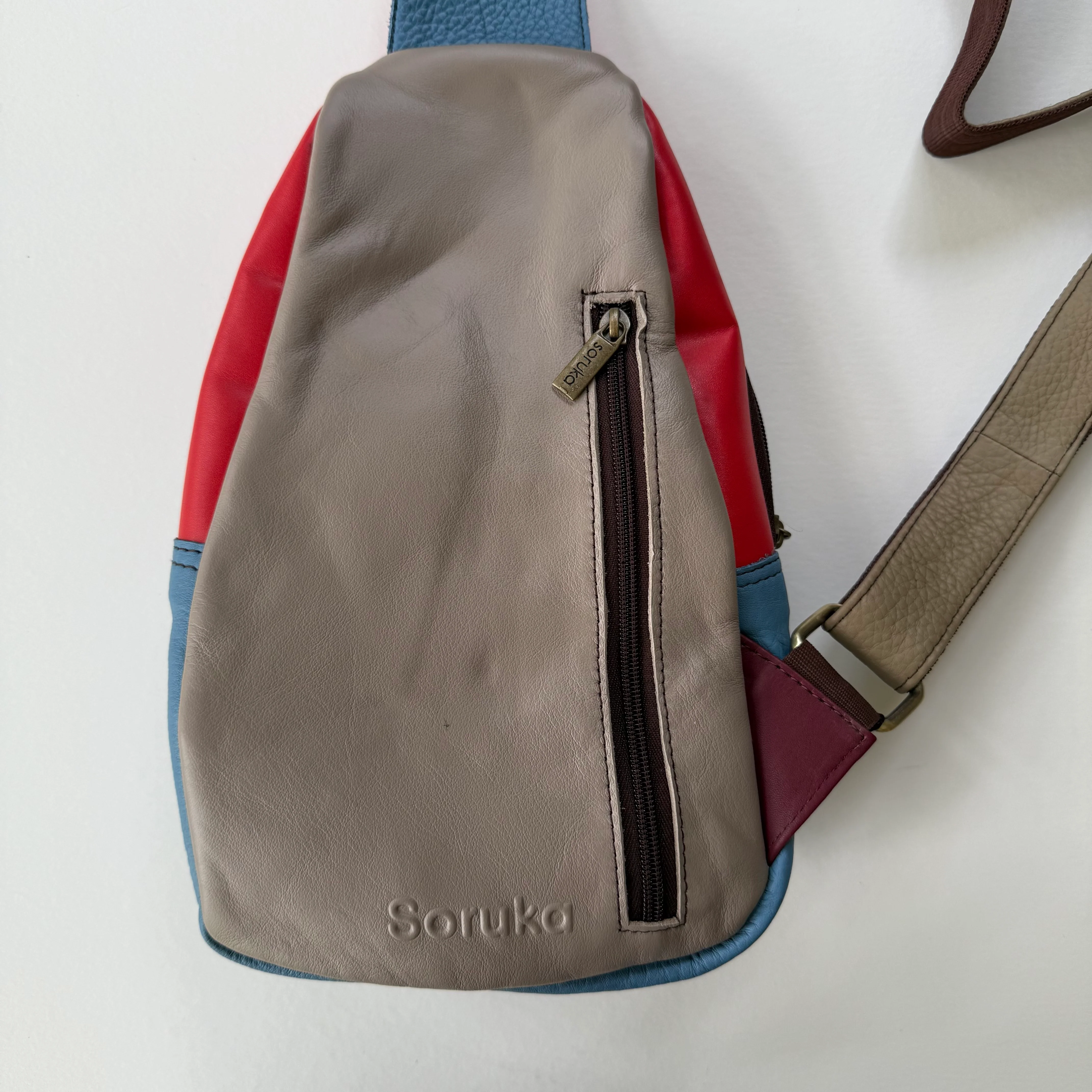 Soruka - Chloe Sling Bag, Berry - Image 4