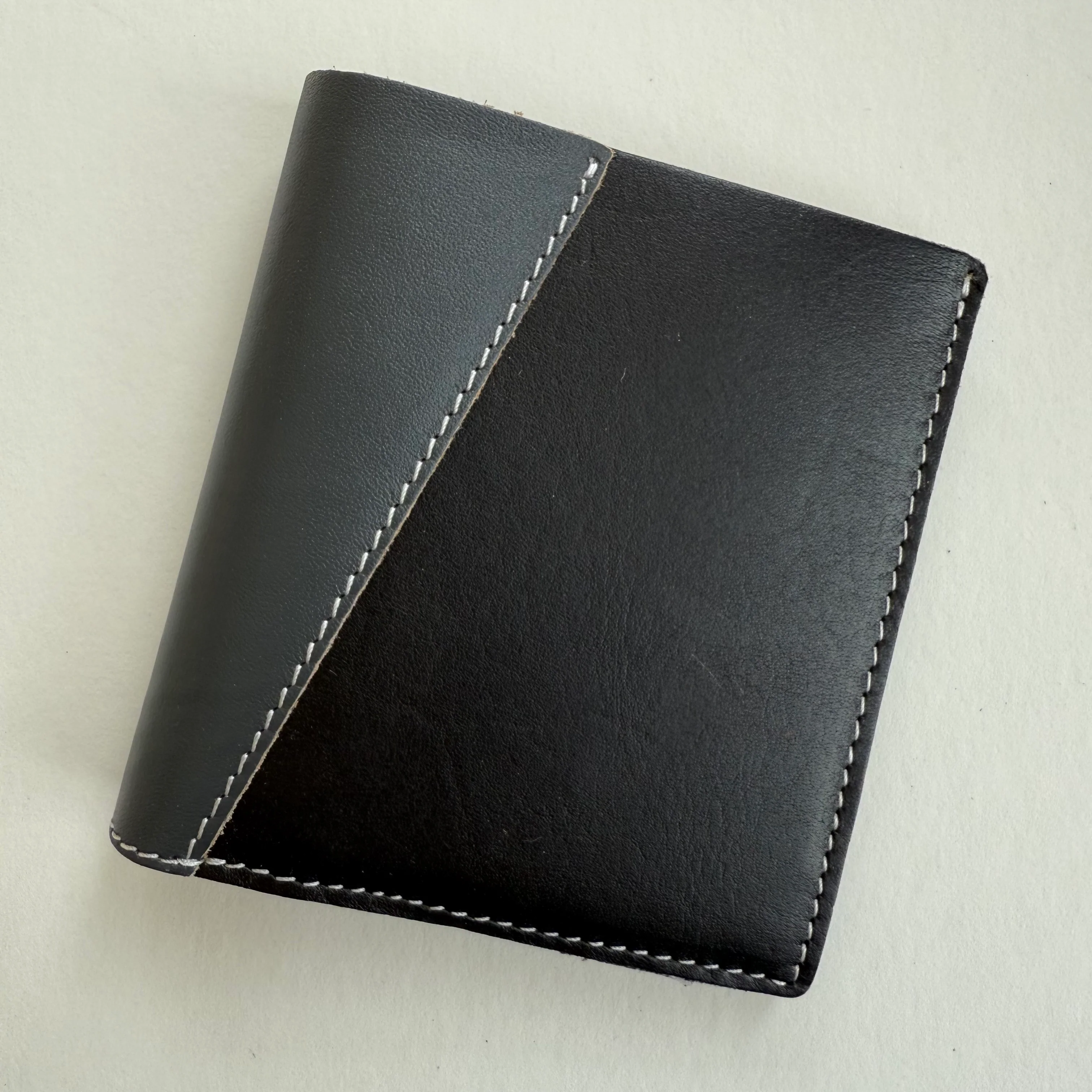 Soruka - Eli Bi-fold Wallet, Black & Grey