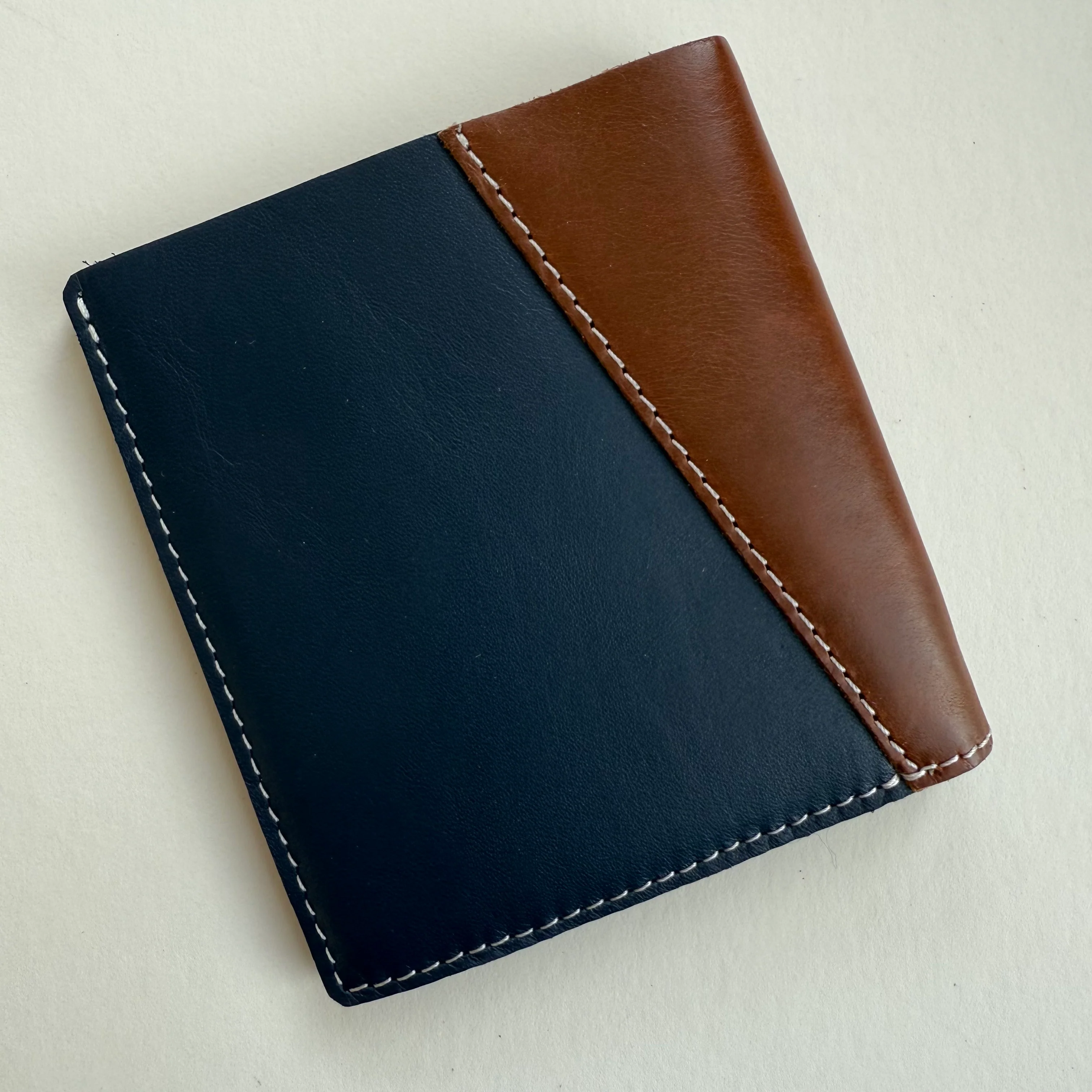 Soruka - Eli Bi-fold Wallet, Brown & Brown - Image 2