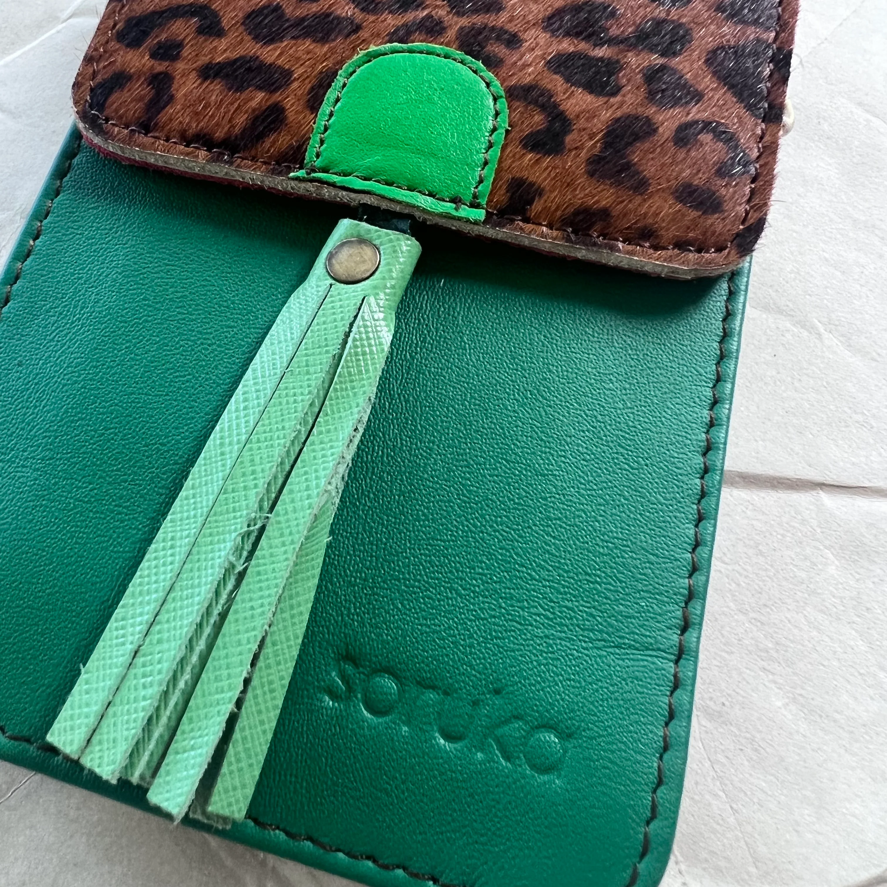 Soruka - Gia Phone Bag, Kelly - Image 2