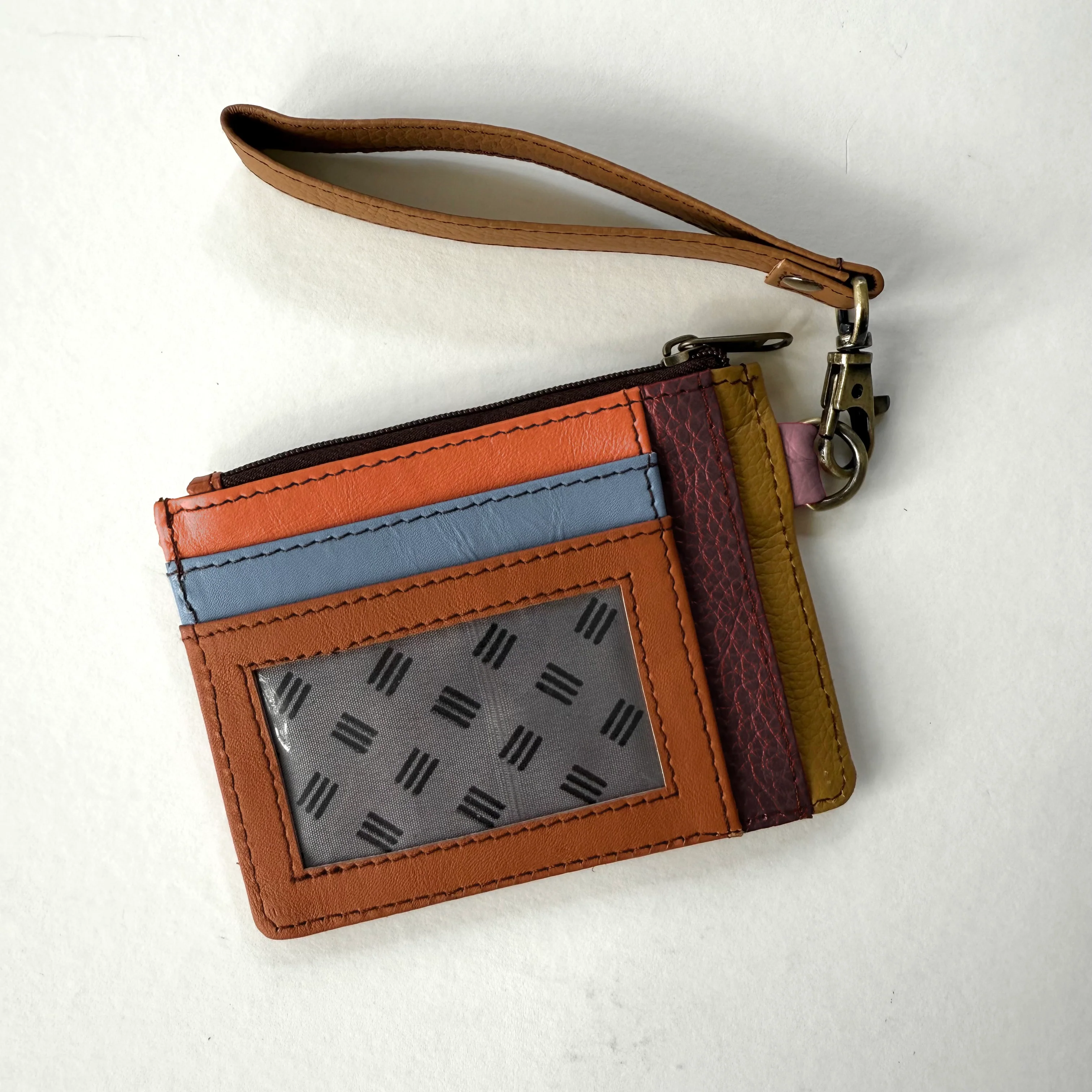 Soruka - Gigi Cardholder Wristlet, Coral - Image 3