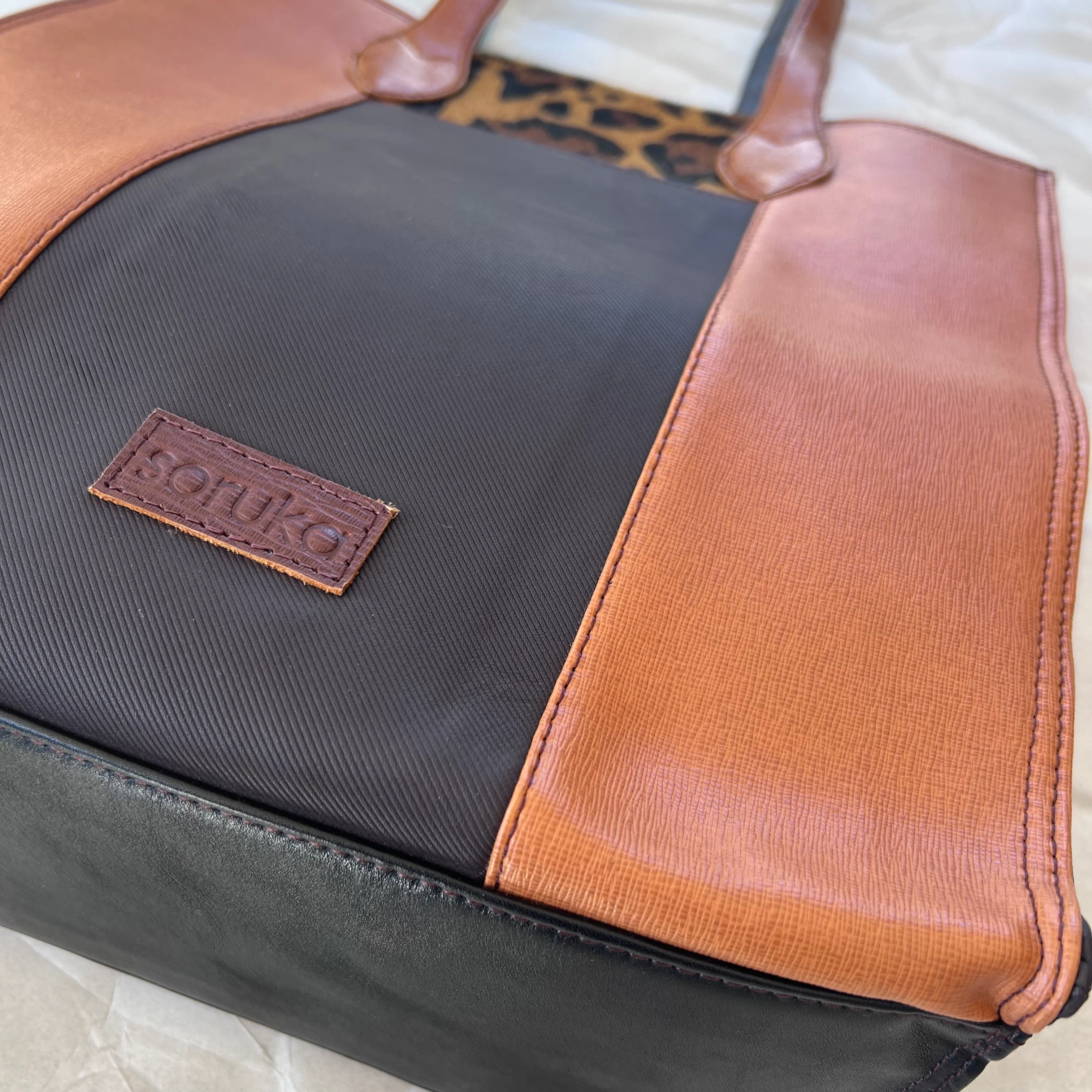 Soruka - Giselle Tote, Camel & Sage - Image 3