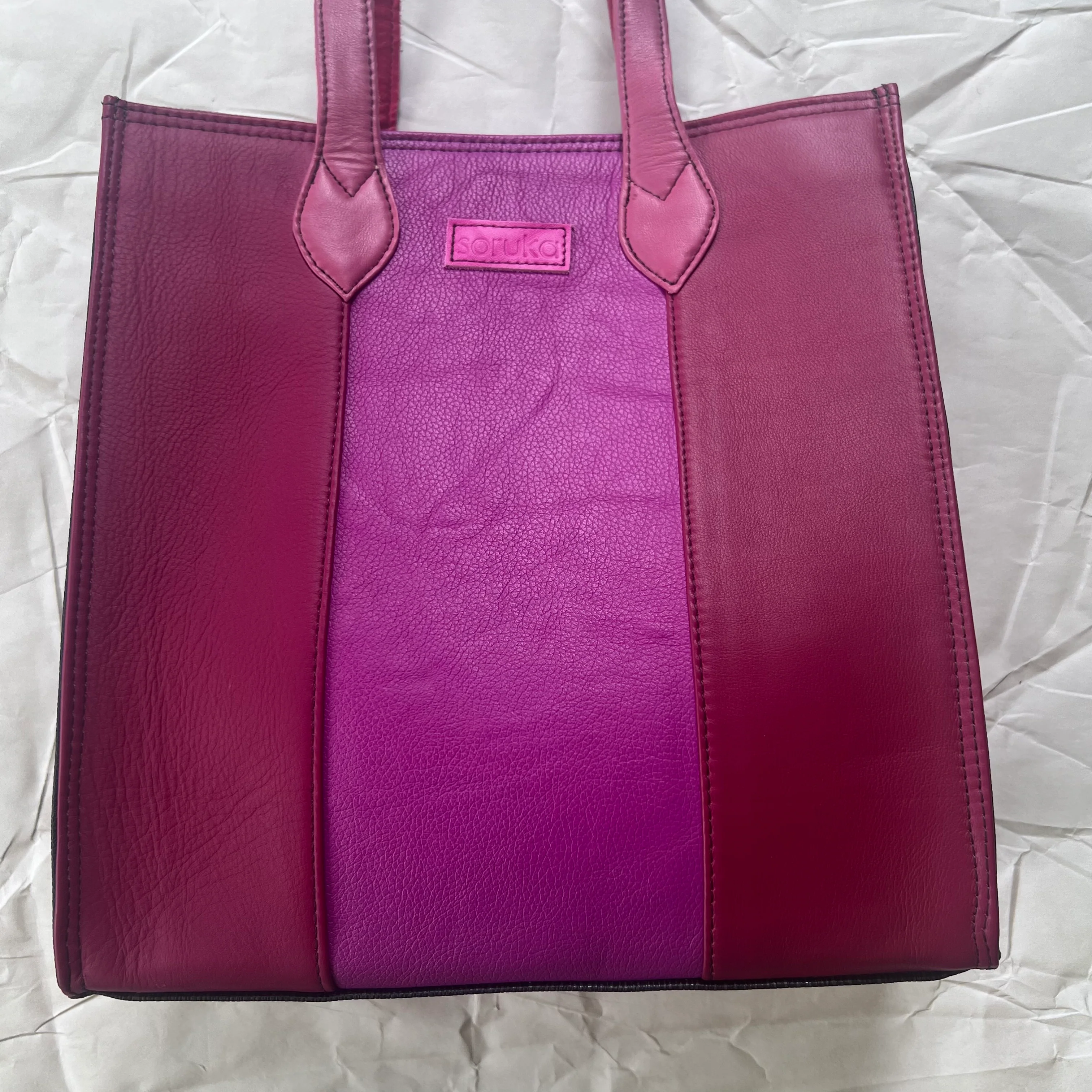 Soruka - Giselle Tote, Peacock & Cranberry - Image 4