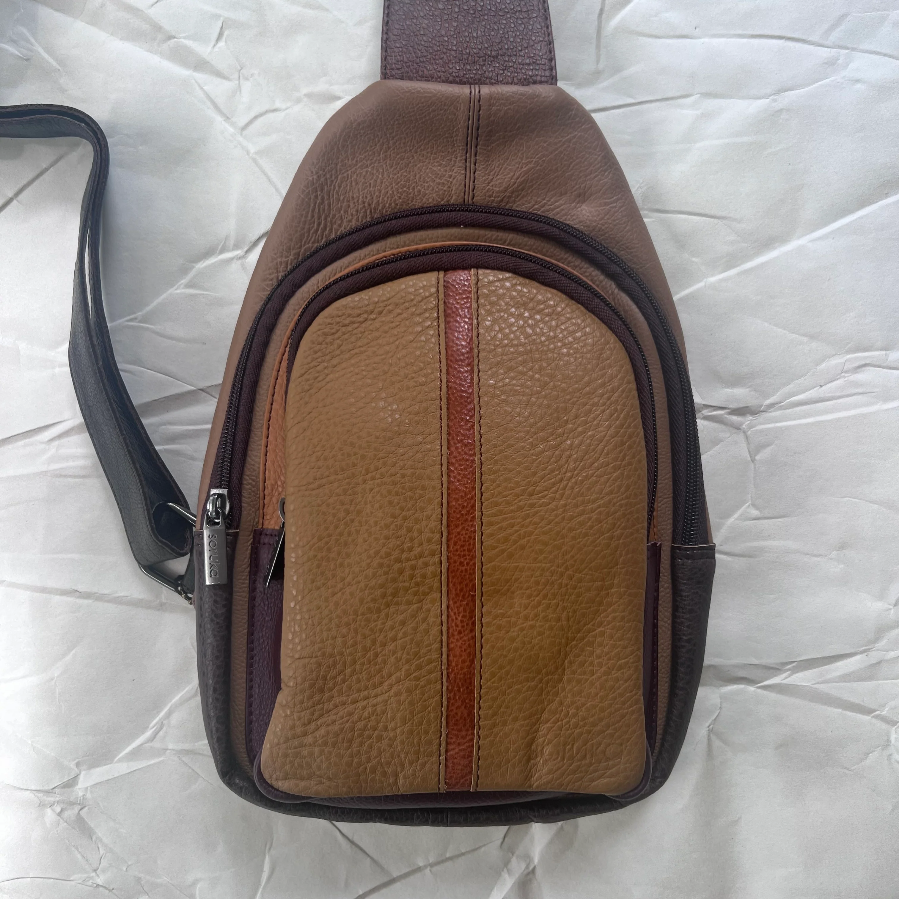 Soruka - Gregg Sling Bag, Caramel