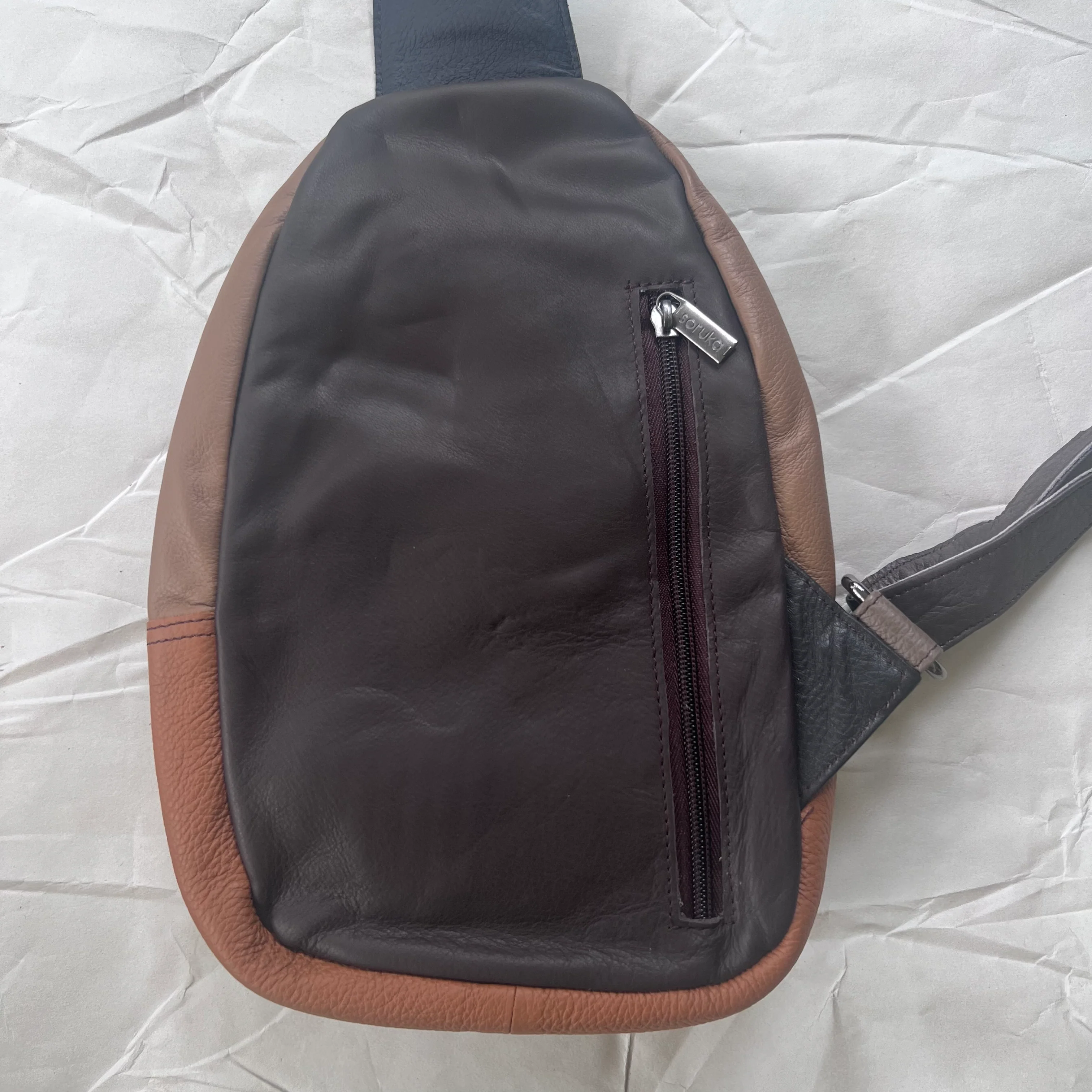 Soruka - Gregg Sling Bag, Copper - Image 4